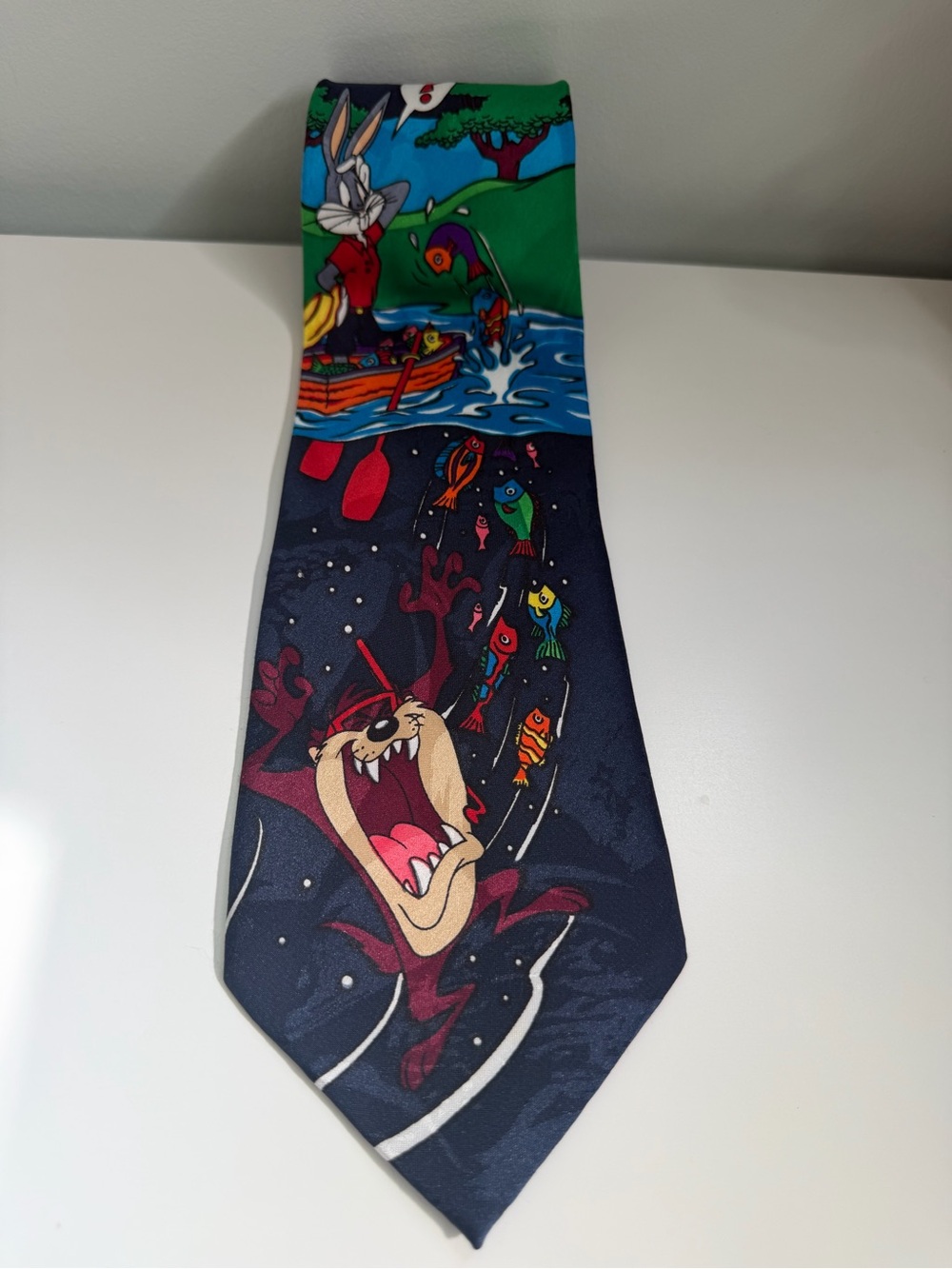 Looney Tunes Taz Bugs Bunny Fishing Tie Cartoon Novelty Necktie 90’s Y2K Office
